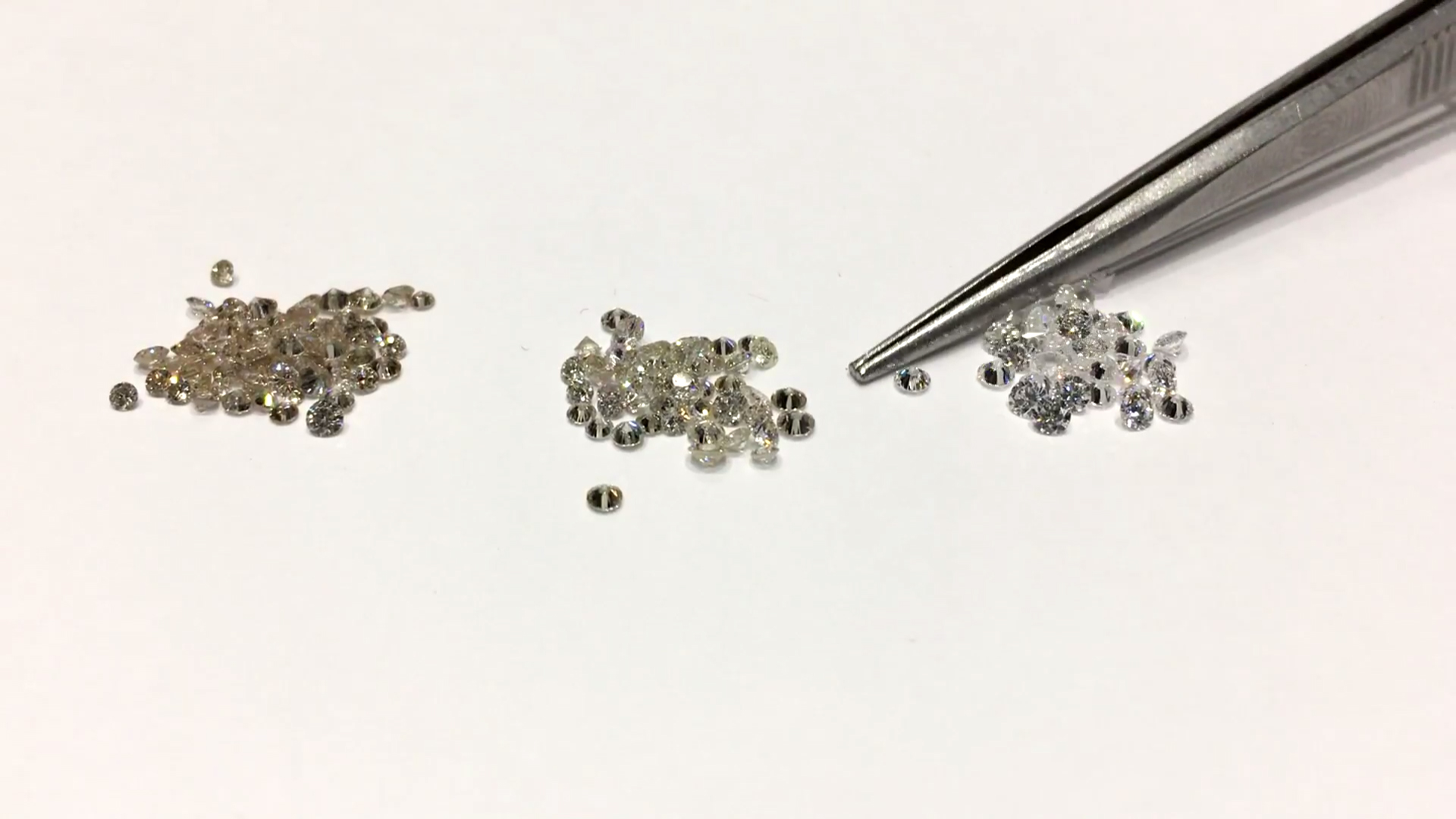 What You Need to Know About Diamond Color Tints